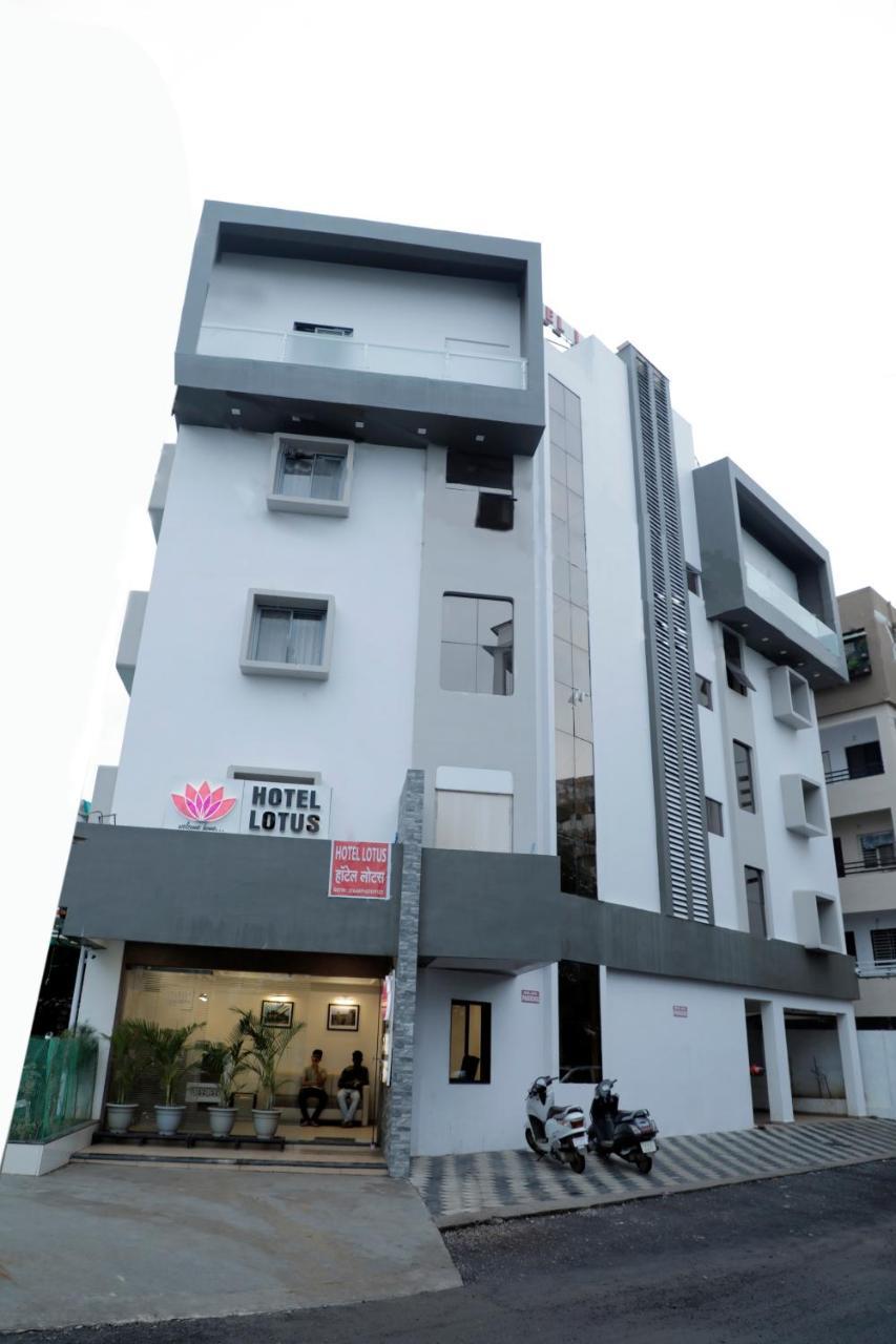 Hotel Lotus Chandrapur Екстериор снимка