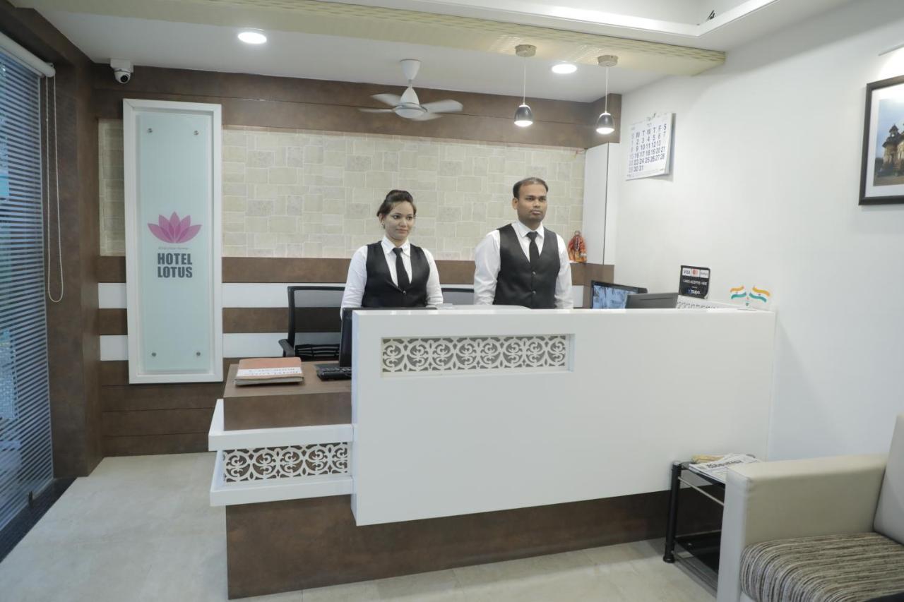 Hotel Lotus Chandrapur Екстериор снимка